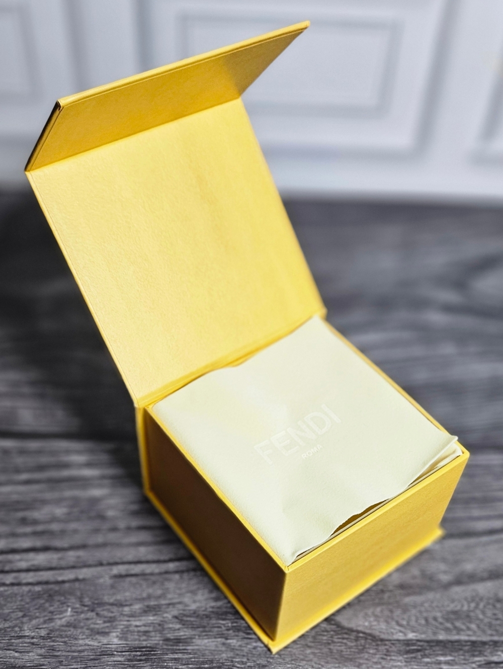 NEW Fendi Yellow Magnetic Microfiber Gift Box Baguette Charm Jewelry Cosmetics